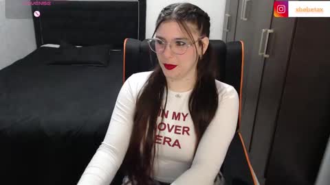 Snapshot of espagamer5 chatting on 09.27.25 Xbebetax online show from 09.27.25