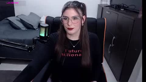 Snapshot of espagamer5 chatting on 06.18.26 Xbebetax online show from 06.18.26