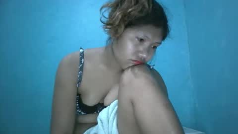 Snapshot of especialgirl_28 chatting on 10.25.25 especialgirl_28 online show from 10.25.25