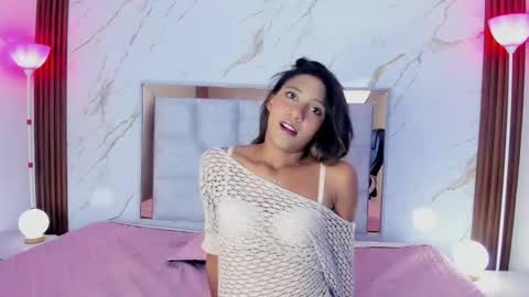 esperanzamora online show from 03.25.26