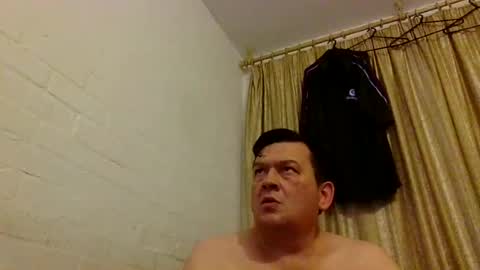 Snapshot of essexman44 chatting on 06.12.26 essexman44 online show from 06.12.26