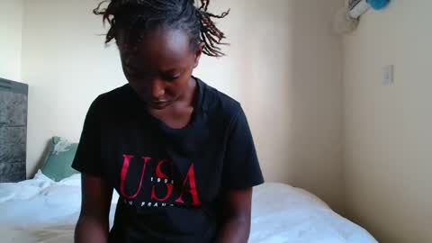 essypetite online show from 12.15.25