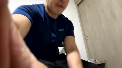 Snapshot of esteban121222 chatting on 10.02.25 esteban121222 online show from 10.02.25