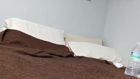 Snapshot of esteban438754 chatting on 10.25.25 Esteban online show from 10.25.25