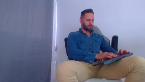 esteban online show from 12.24.24