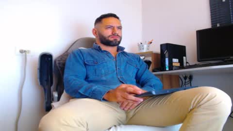 esteban online show from 12.20.25