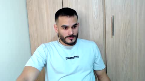 Esteban Fernandez online show from 01.04.25