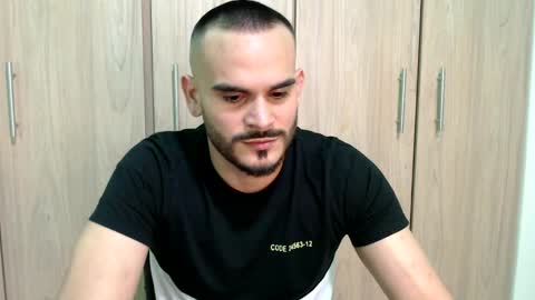 Esteban Fernandez online show from 02.26.25