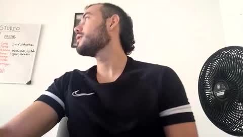 Esteban Reyes  independent model online show from 11.28.25