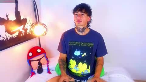 Esteban independent model online show from 09.10.25