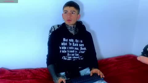 Snapshot of estebanchar_ chatting on 04.22.26 Esteban independent model online show from 04.22.26