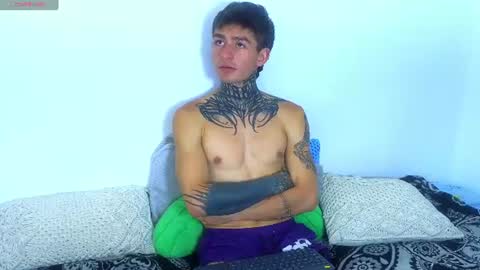 Snapshot of estebanchar_ chatting on 07.10.26 Esteban independent model online show from 07.10.26