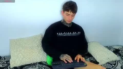 Snapshot of estebanchar_ chatting on 07.16.26 Esteban independent model online show from 07.16.26