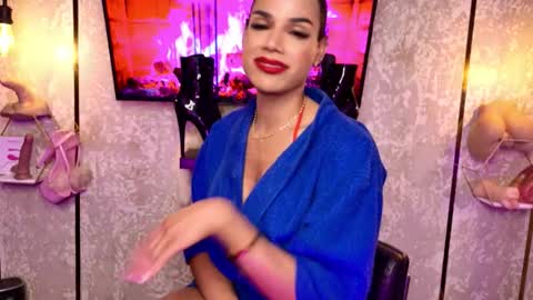 Snapshot of estefania1812 chatting on 02.19.26 estefania1812 online show from 02.19.26