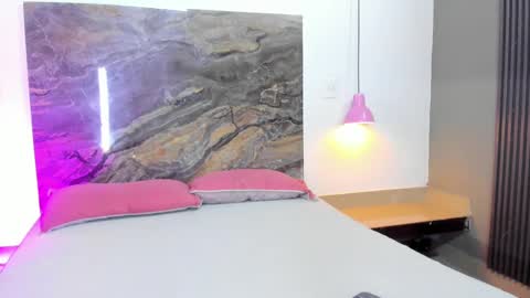 Stefy online show from 02.25.25