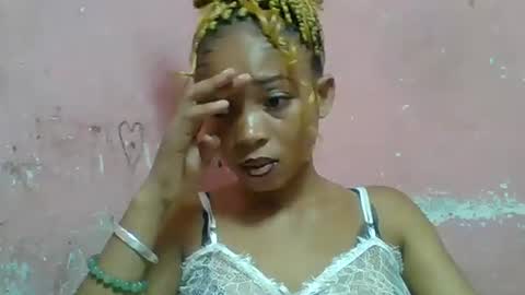 estelah20 online show from 01.07.26