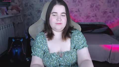 estelle_hicks online show from 05.21.26