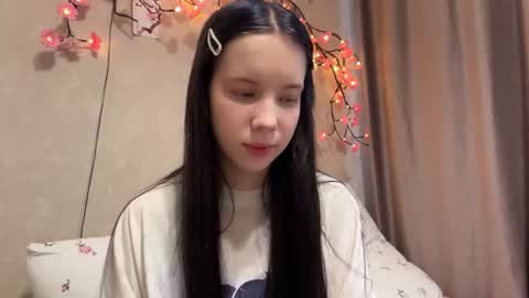 estellezdebski online show from 07.16.26