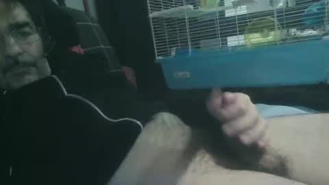 Snapshot of esthelion chatting on 10.23.25 esthelion online show from 10.23.25
