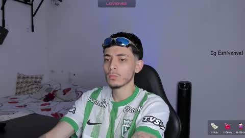 estivenvel online show from 10.27.25