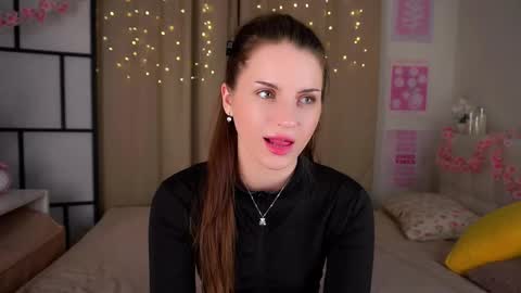 Anna  online show from 03.27.26