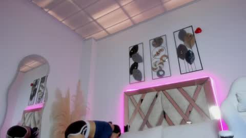 Snapshot of estrellavega_ chatting on 05.18.26 Estrella online show from 05.18.26