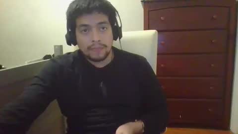 Snapshot of etceteraexx chatting on 12.13.24 etceteraexx online show from 12.13.24