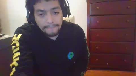 Snapshot of etceteraexx chatting on 12.17.24 etceteraexx online show from 12.17.24