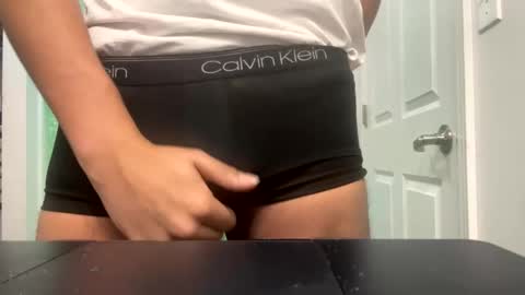 Snapshot of eternalloverboy chatting on 12.17.24 Angel online show from 12.17.24