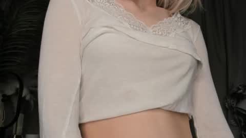 Natalie online show from 12.18.25