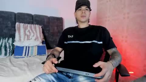 Snapshot of ethan_carter00 chatting on 07.16.26 ethan_carter00 online show from 07.16.26