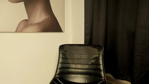 Snapshot of ethan_devis7 chatting on 06.01.26 Ethan - Independent model online show from 06.01.26