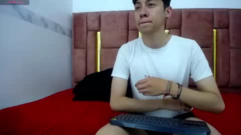 Snapshot of ethan_grayy chatting on 06.25.26 NATE online show from 06.25.26