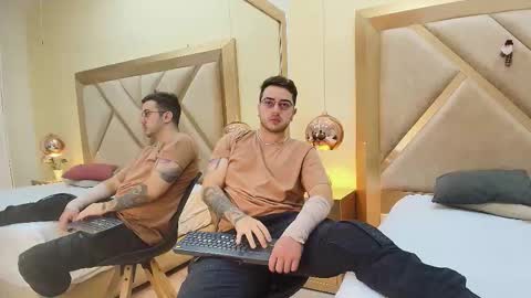 ethan_greys online show from 11.29.25