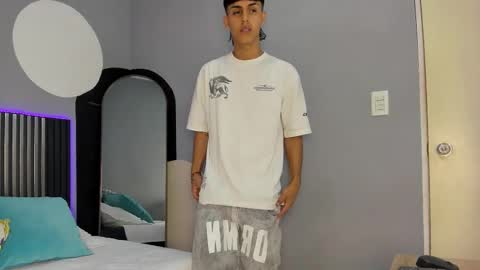 E T H A N  online show from 01.17.26