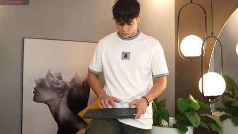 ethan_occonor online show from 10.21.25