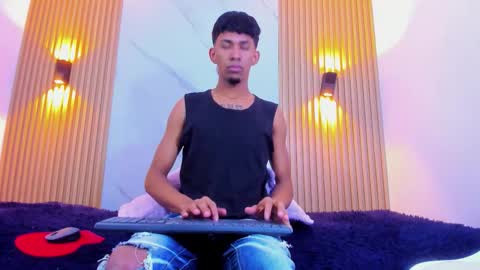 ethan_thouse online show from 10.09.25