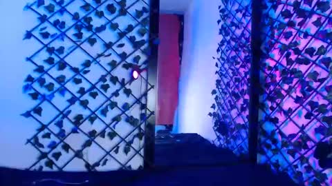 Snapshot of ethanandbrianna chatting on 09.09.25 ethanandbrianna online show from 09.09.25