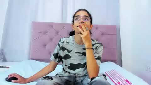 Snapshot of ethanblackwoodd chatting on 03.01.26 ethanblackwoodd online show from 03.01.26