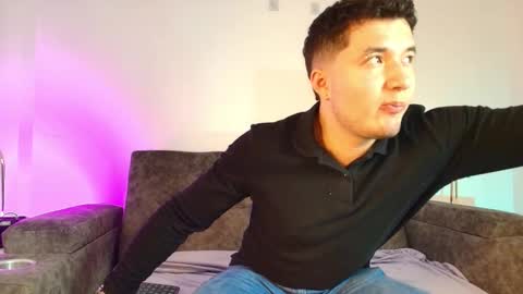 ethanconnor_ online show from 03.02.26