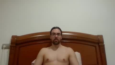 Snapshot of ethaneusk chatting on 03.08.25 ethaneusk online show from 03.08.25