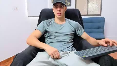 ethangreey1 online show from 02.04.26