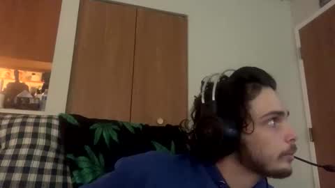 Snapshot of ethb0211 chatting on 04.12.26 ethb0211 online show from 04.12.26