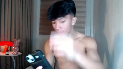 Snapshot of etherealboytoy4hire chatting on 03.12.26 Rey online show from 03.12.26