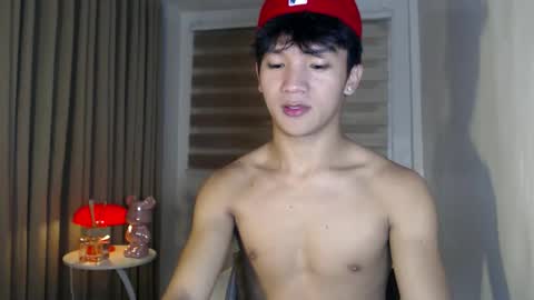 Snapshot of etherealboytoy4hire chatting on 05.27.26 Rey online show from 05.27.26