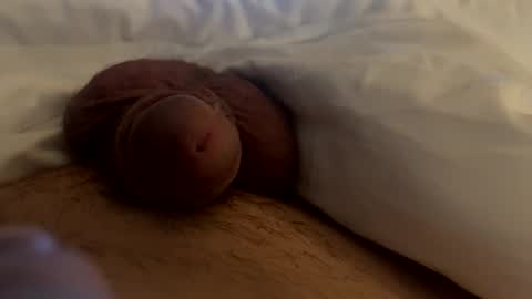 Snapshot of etudgjcbm2424 chatting on 10.14.25 Imyours online show from 10.14.25