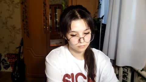 Lily 1st day online show from 06.02.26