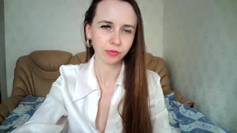 eva00186 online show from 02.26.25