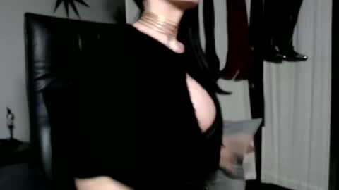 EVA65 online show from 02.05.25