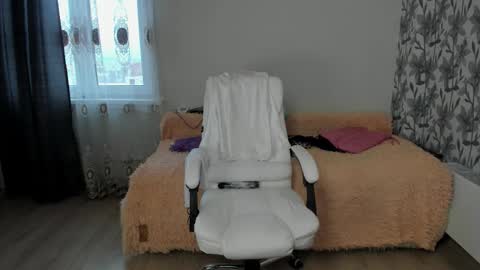 Eva online show from 11.23.25